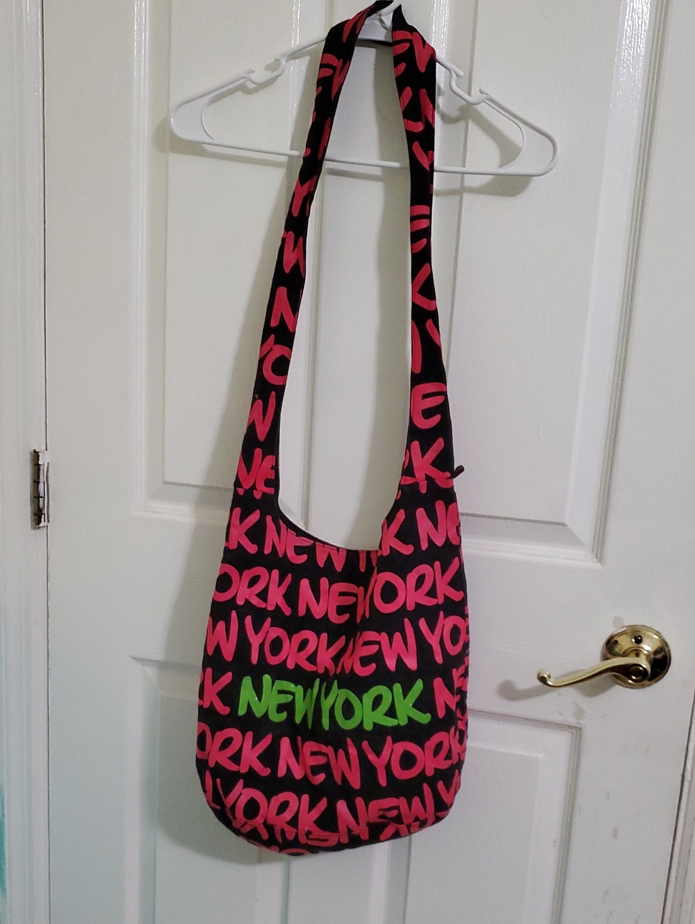Robin Ruth New York Graffitti Black & Pink Large Canvas Sling Hobo Bag